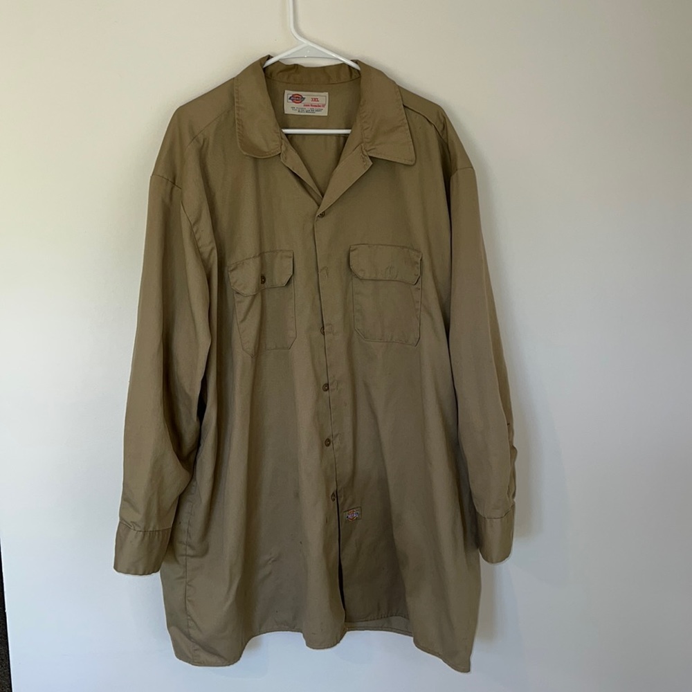 Men’s long sleeve button up